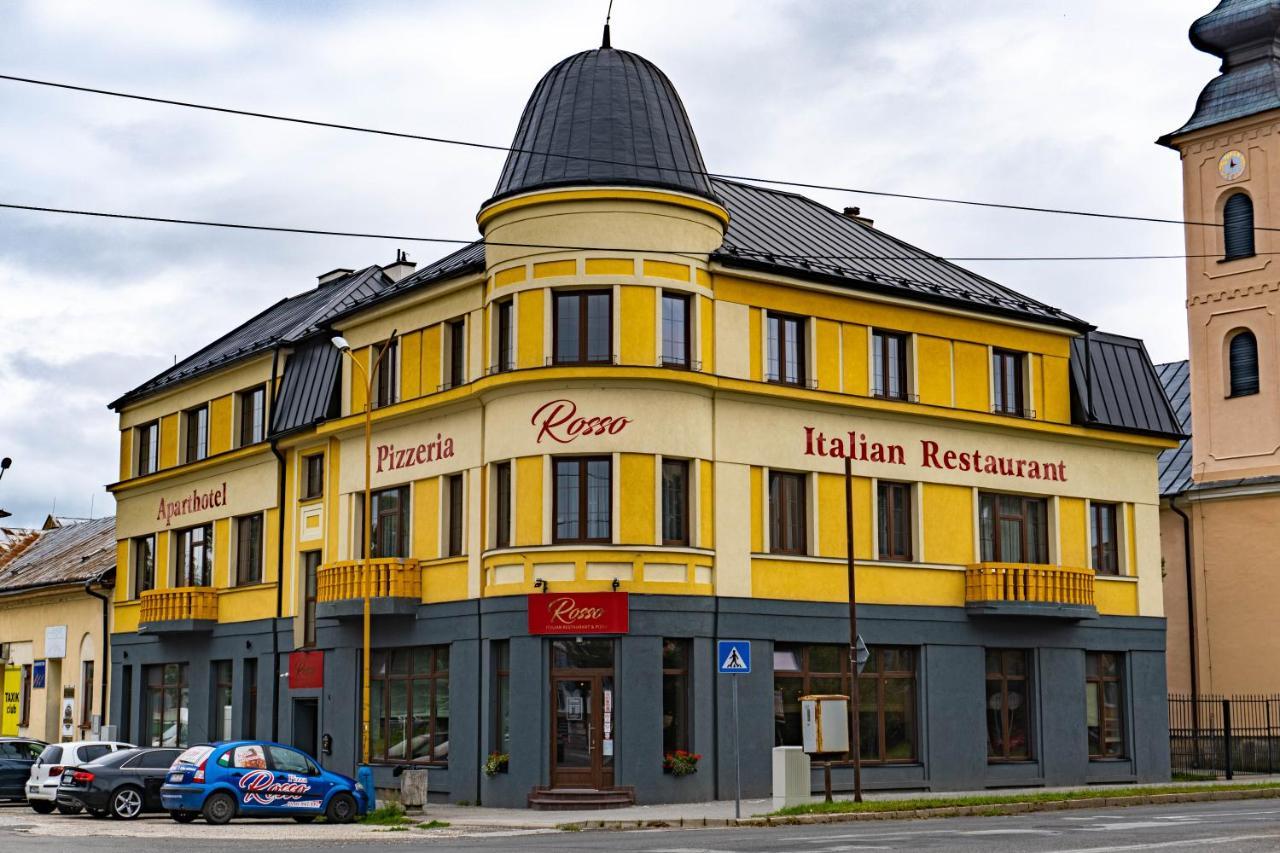 Rosso Aparthotel Michalovce Eksteriør bilde