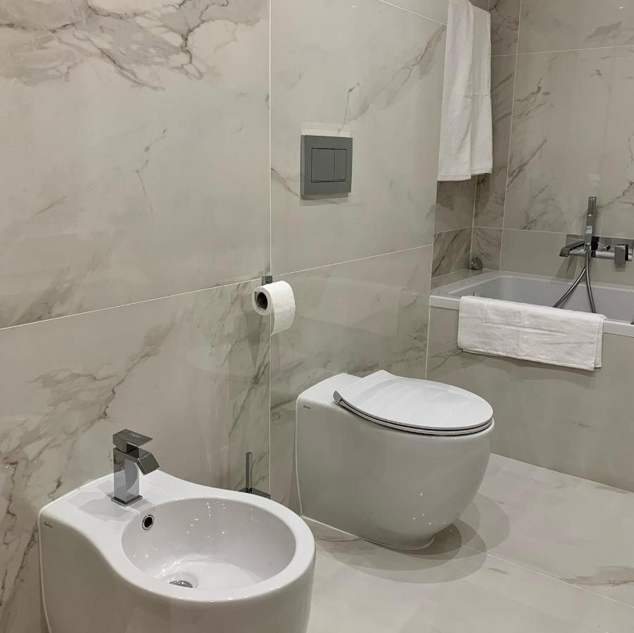 Rosso Aparthotel Michalovce Eksteriør bilde
